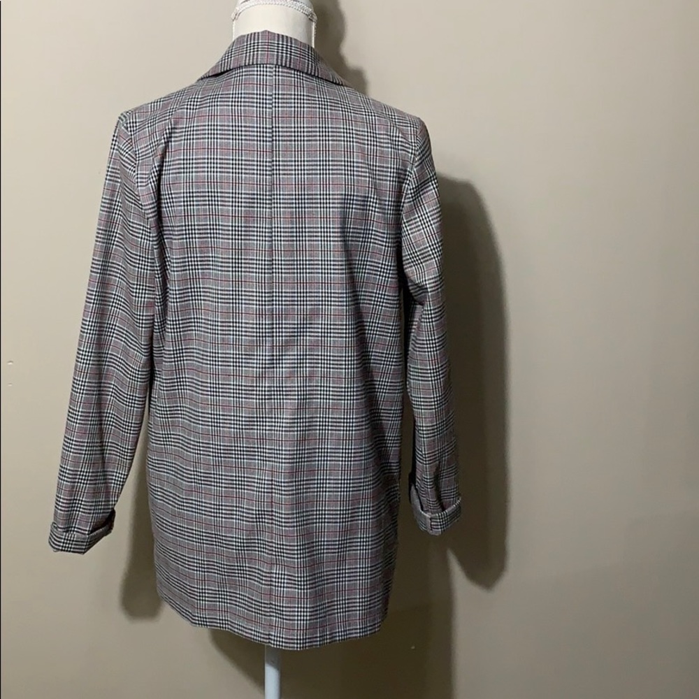 Lightweight Plaid Blazer - Picture 3 of 3